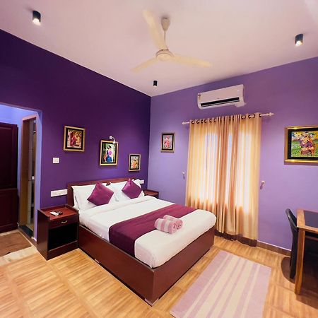 Munnar Blue Mist Bed & Breakfast Luaran gambar