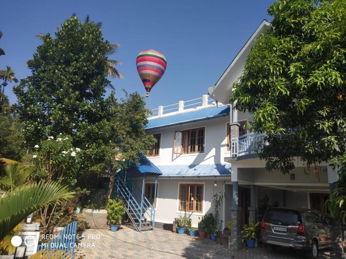 Munnar Blue Mist Bed & Breakfast Luaran gambar