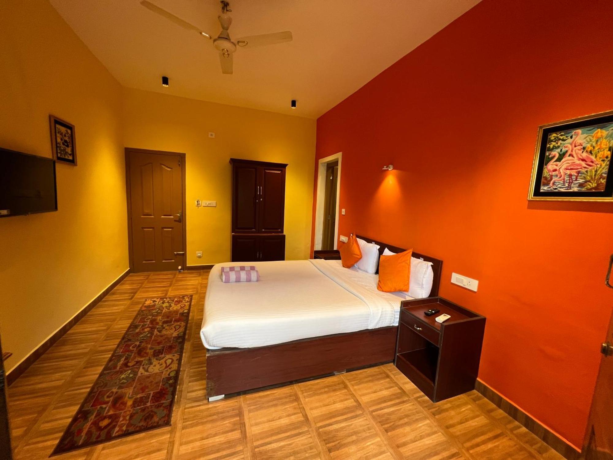 Munnar Blue Mist Bed & Breakfast Luaran gambar