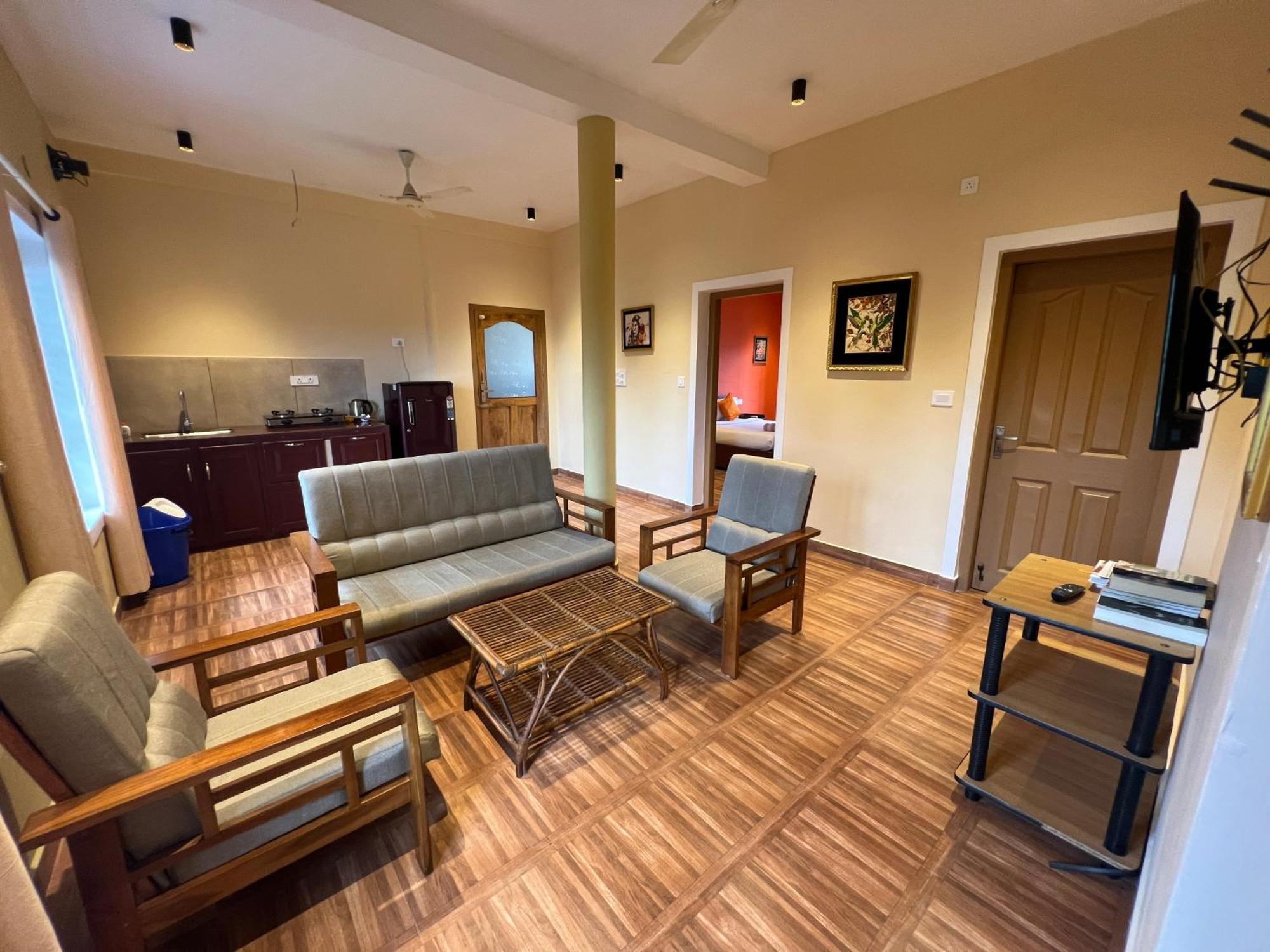 Munnar Blue Mist Bed & Breakfast Luaran gambar