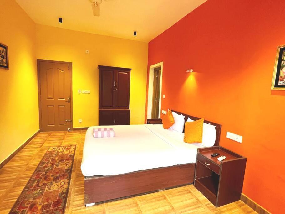 Munnar Blue Mist Bed & Breakfast Luaran gambar