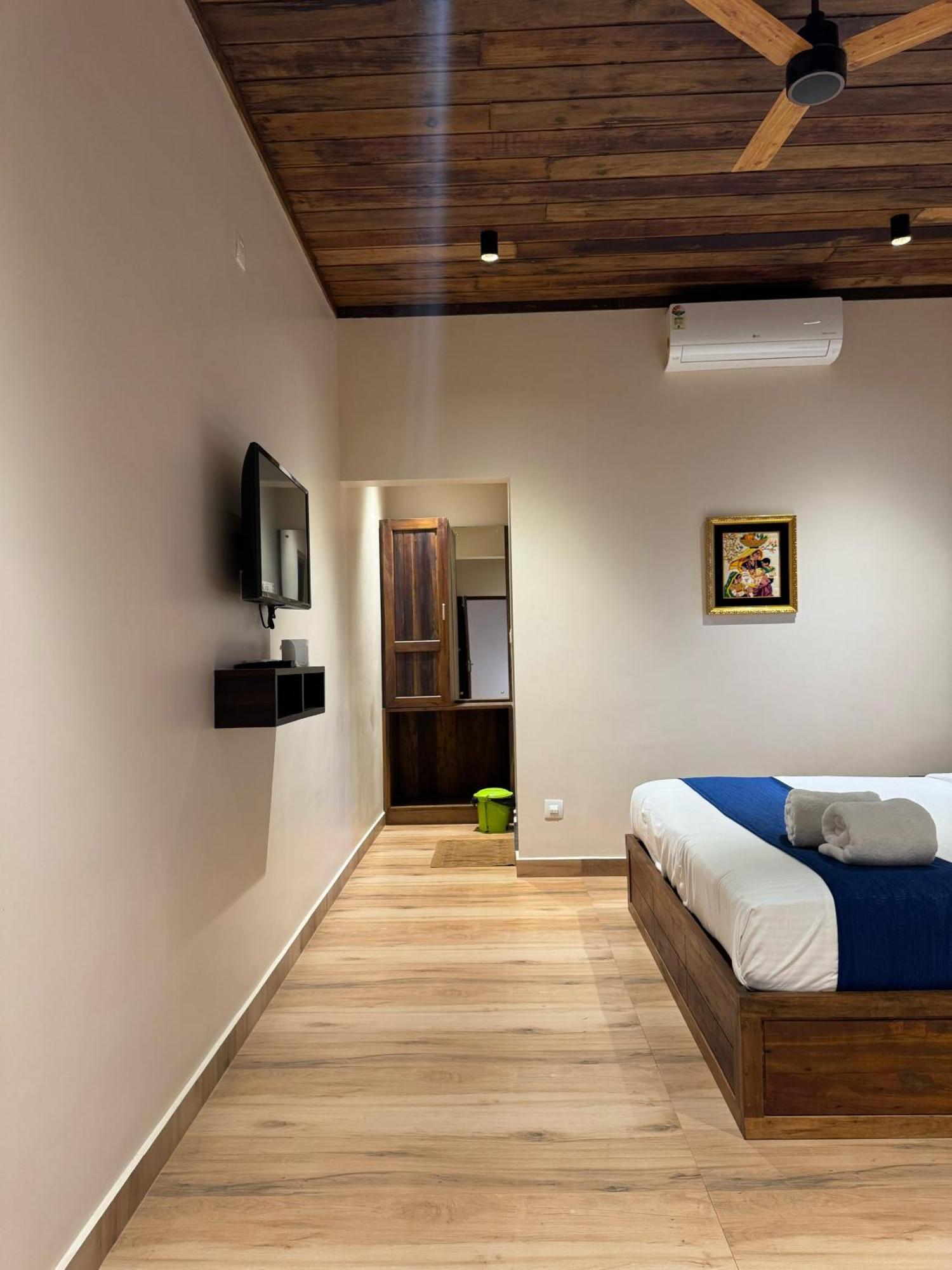Munnar Blue Mist Bed & Breakfast Luaran gambar